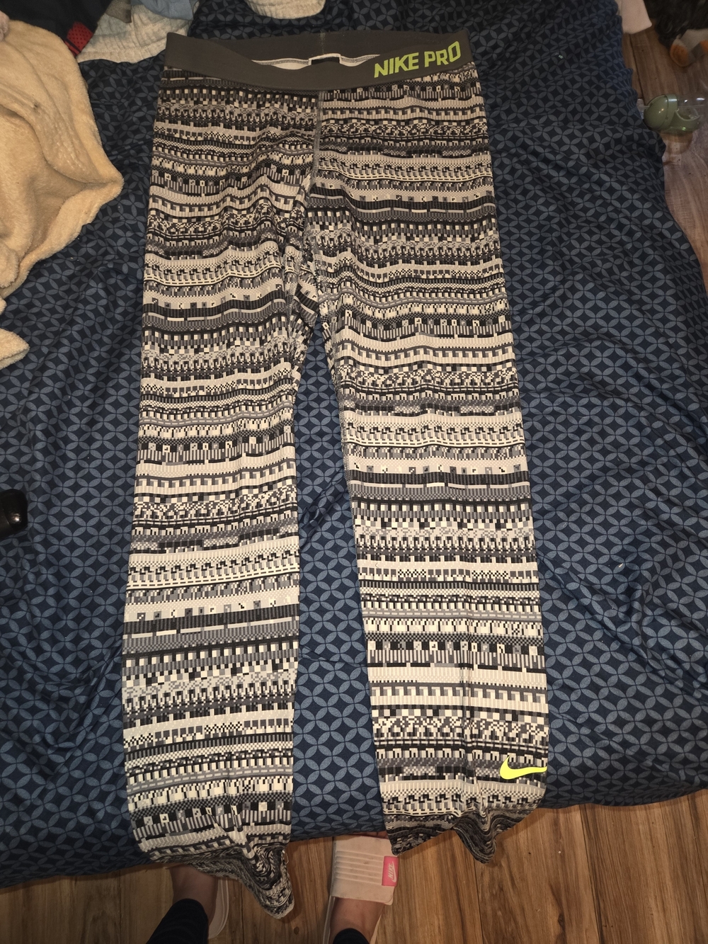 Nike Black & White Patterned Kids Leggings with Neon Swoosh